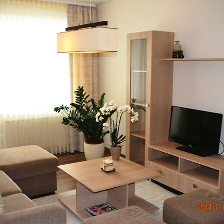 Apartamentai Dainu Шяуляй Екстер'єр фото
