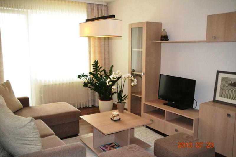 Apartamentai Dainu Шяуляй Екстер'єр фото