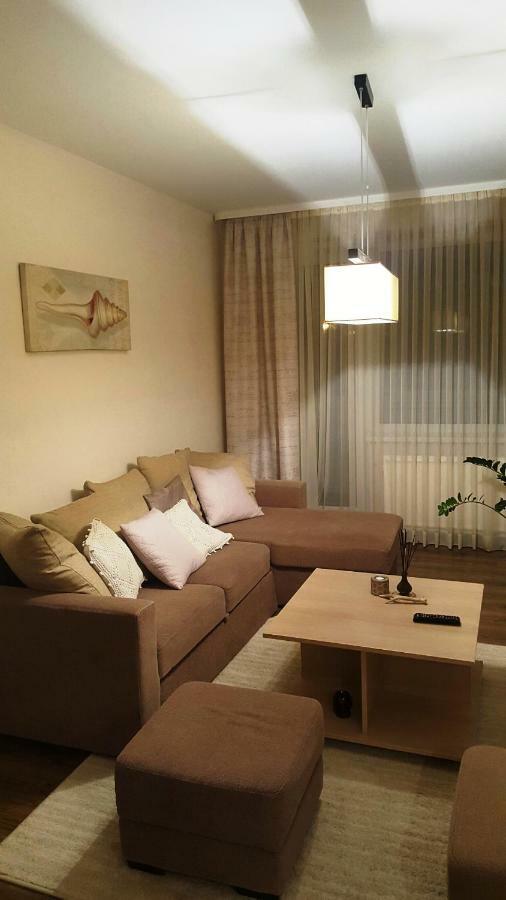 Apartamentai Dainu Шяуляй Екстер'єр фото
